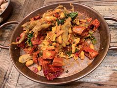 -SISTERS BAR RESTAURANT川意酒馆(嘉善老市H楼店)