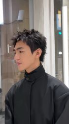 -宫铭烫发染发接发店