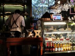 -出走咖啡·面包(宋庄店)
