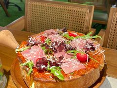 -Dragon Pizza•圆脸龙披萨·牛排餐厅
