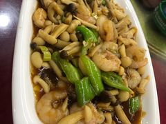 -哈尔滨饺子王·东北菜(鱼鳞浃路店)