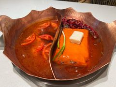 -墨居上隐·院子里火锅(峨眉店)