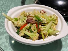 有机花菜炒腊肉-鹅艺空间(科园六路店)