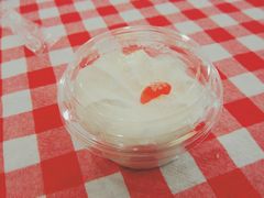 -红宝石·鲜奶小方·海派西点房(南丹店)