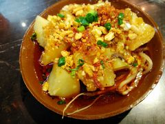小土豆-巴四老城区炭火蛙锅(张江店)