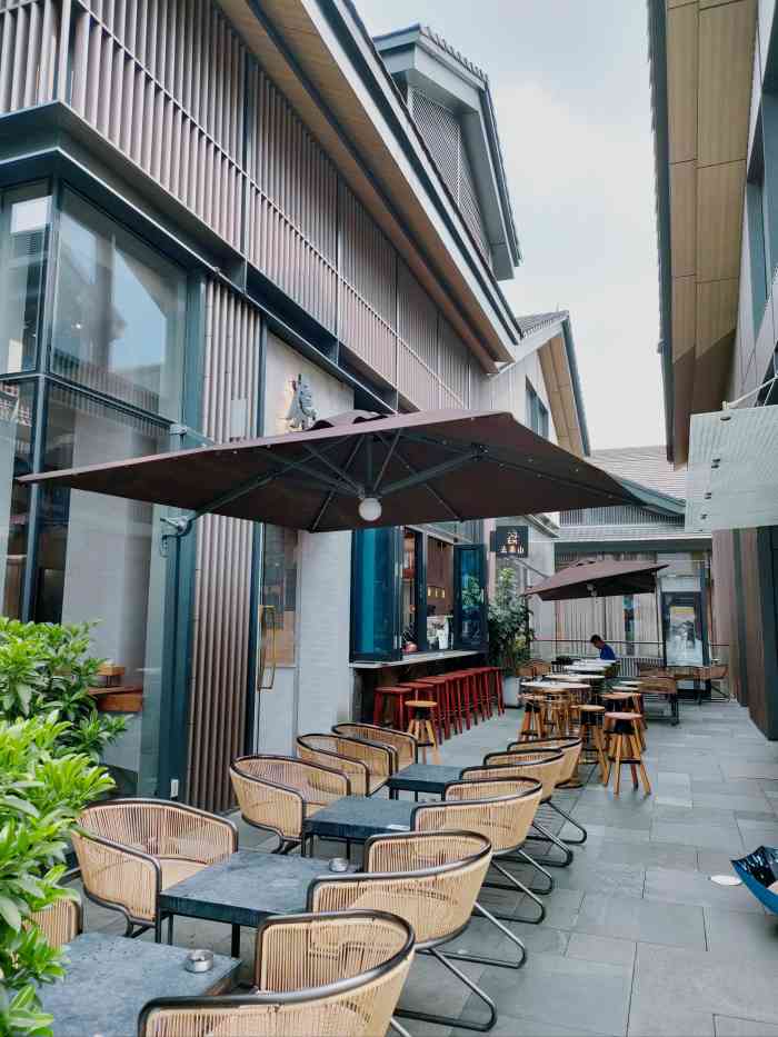 去茶山(太古里店)-"店位于太古里二楼,划重点:二楼! 迷路g.
