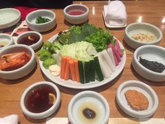 -萨拉伯尔水源素问店·韩国宫廷料理(人民路店)