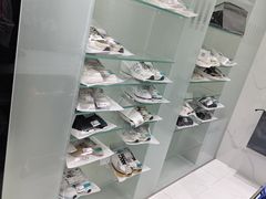 -福奈特洗衣洗鞋(芷江西路店)