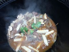 -锅来乐地锅鸡(安亭店)