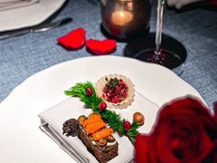 -弦月窗LUNETTE BY AMANDA(复兴路店)