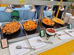 -亚龙湾希尔顿自助餐厅·海鲜·烧烤·沙滩BBQ·现场乐队
