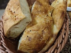 自制面包-Nergiz Restaurant