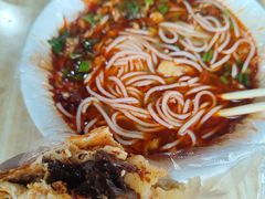 -老鼓楼麻辣烫夹馍