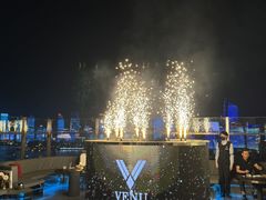 -VENU+海景酒廊