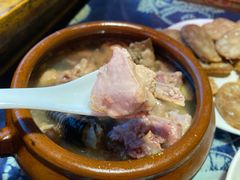 汽锅鸡-香满楼(临安路店)