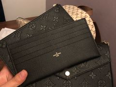 -戴高乐机场免税店(BuY PARIS DUTY FREE)