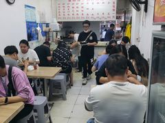 大堂-曹宝林砂锅麻辣烫(星光路店)