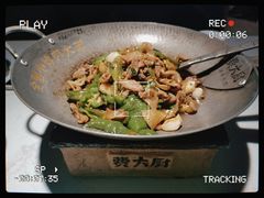 -费大厨辣椒炒肉(黄兴中心广场店)