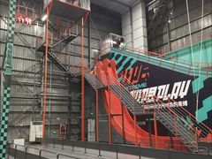 -极限PLAY运动娱乐新世界·团建派对潮玩休闲馆·室内蹦极高空游乐园
