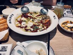 -太二酸菜鱼(菱角湖万达店)