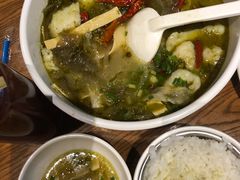 -渝是乎川渝小炒(新世界百货望京店)