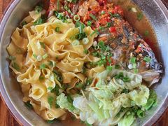 招牌鱼头面-屯屯面(海尔路店)