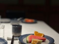 -八府香鸭·啫啫煲(华山路店)