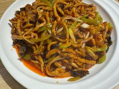 鱼香肉丝-方城小吃店