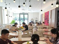 -必胜客(阿罗海店)