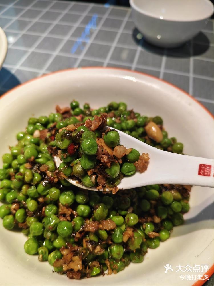 大蒜辣椒比腊肉好吃就爱吃配菜