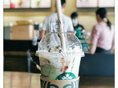 抹茶可可碎片星冰乐-星巴克(深圳龙华人民北店)