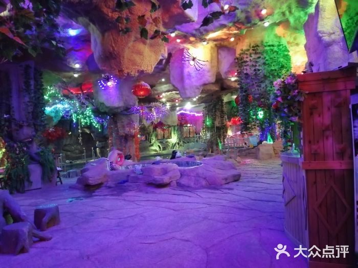 鞍山岫岩沟汤温泉图片