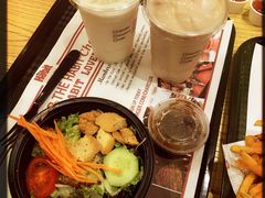 -The Habit Burger Grill 哈比特汉堡(爱琴海店)
