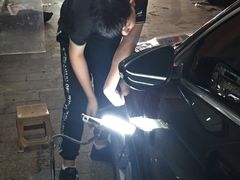 -鲨鱼皮汽车凹陷玻璃修复(静安店)