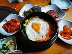 -唯成•韩国炭火烤肉 유성고기