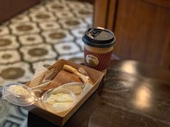 -Pie Bird(新闸路店)