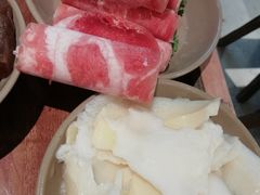 -四小区火锅·巷子里的重庆火锅(花照壁店)