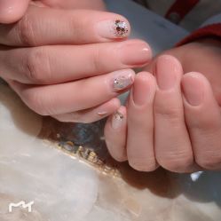 -沫儿·美甲美睫·半永久·皮肤管理