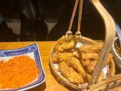 -包整·丝娃娃(一览甲秀楼风景店)