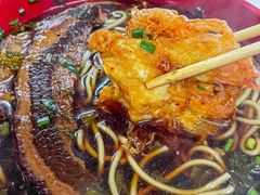 -小龙大肉面馆