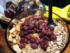 刨冰-八月美食小馆(银泰城总店)