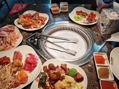 -佰烧海鲜烤肉火锅自助(台东步行街店)