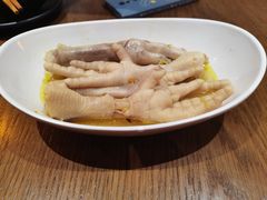 金汤酸辣鸡爪-二孃鸡爪爪(东风路总店)