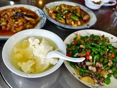 -陈三炖鸡馆(金众小区店)