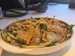 -八府香鸭·啫啫煲(华山路店)