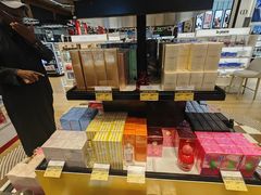 -戴高乐机场免税店(BuY PARIS DUTY FREE)