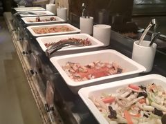 自助取餐区-咖啡苑自助餐厅·中国大饭店