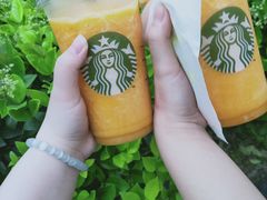 -星巴克(杭州湖滨银泰E区店)