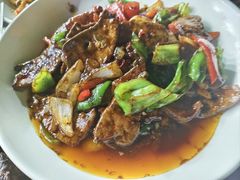 -鑫正兴东北烧烤(滨湖店)