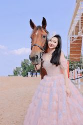 -台湾蔡美月婚纱租赁
